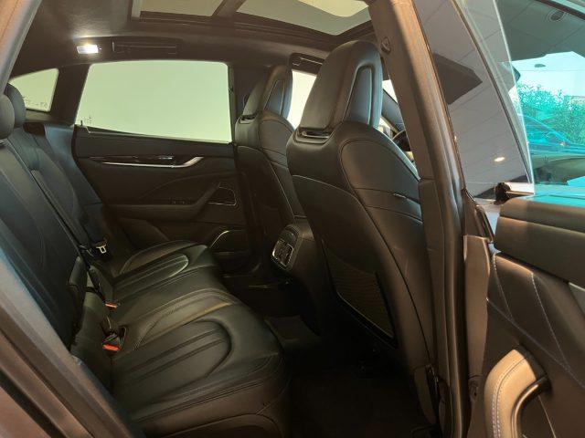 MASERATI Levante MHEV 330CV AWD GT PACK SPORT
