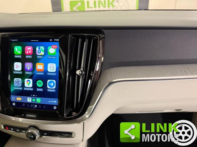 VOLVO V60 B4 (d) aut Ultimate Dark IVA ESP. GARANZIA 24