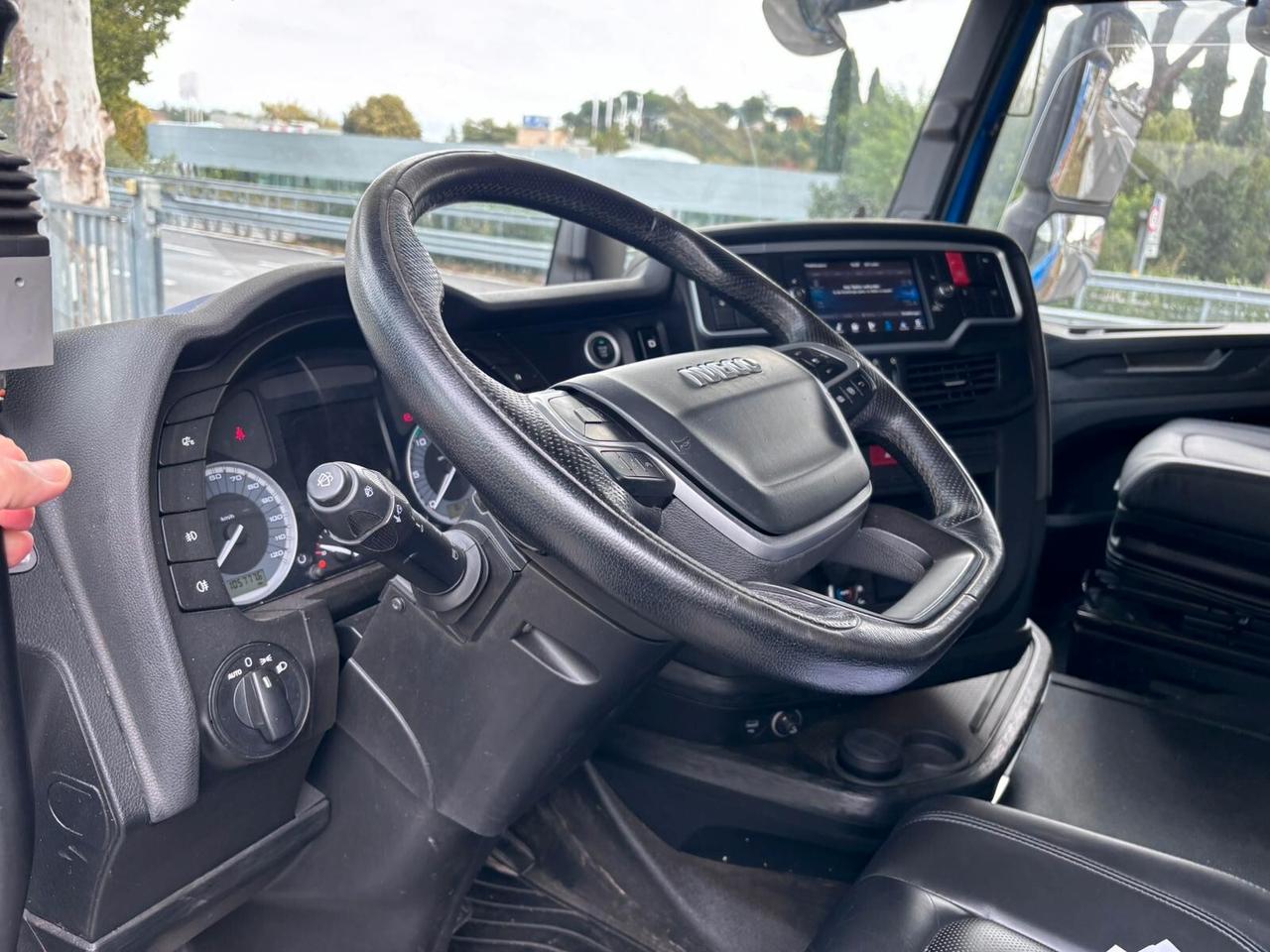 Iveco S Way 440AS49 trattore stradale