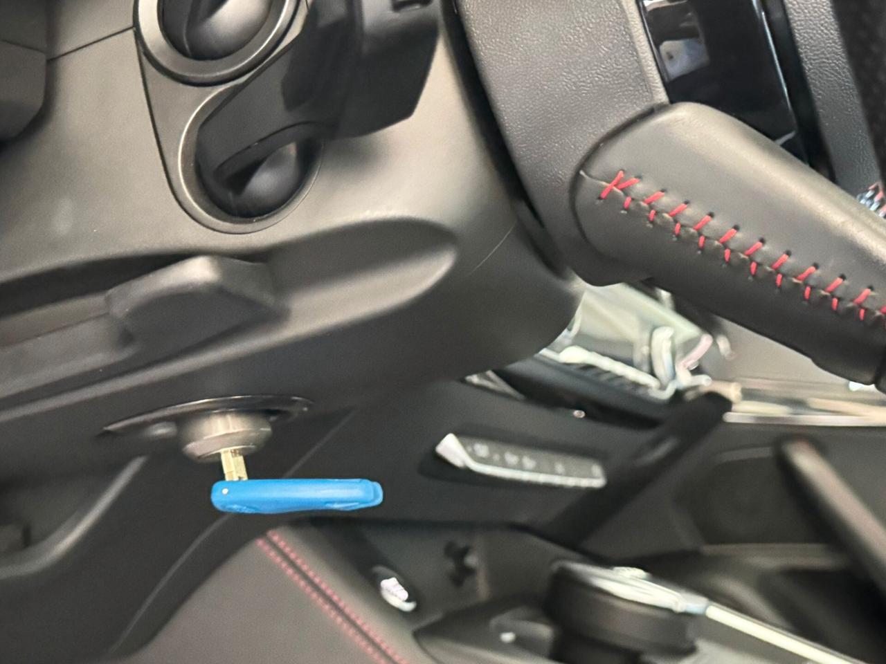 Audi A4 Avant 2.0 TDI 190 CV S tronic line edition Antifurto Block Shaft