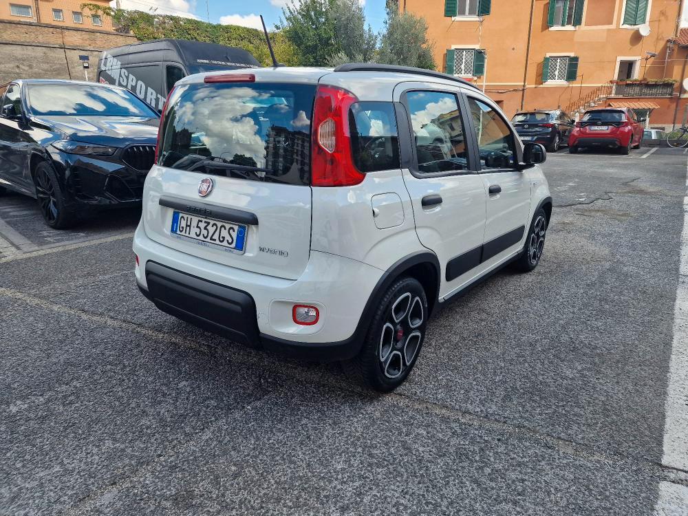 Fiat New Panda hybrid fireflay