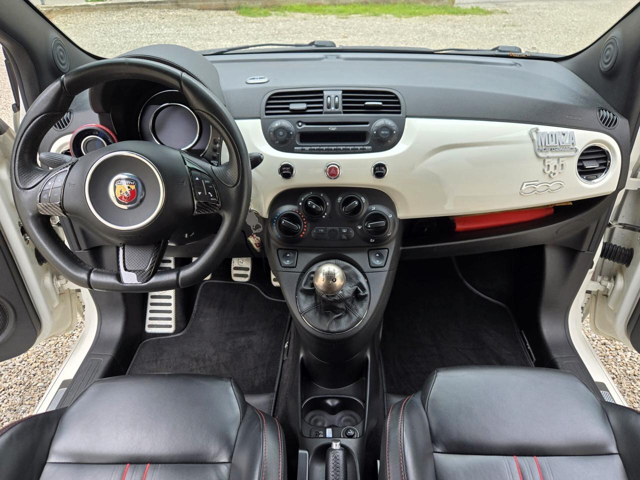 Abarth 595 1.4 Turbo T-Jet 160 CV Turismo con preparazioni
