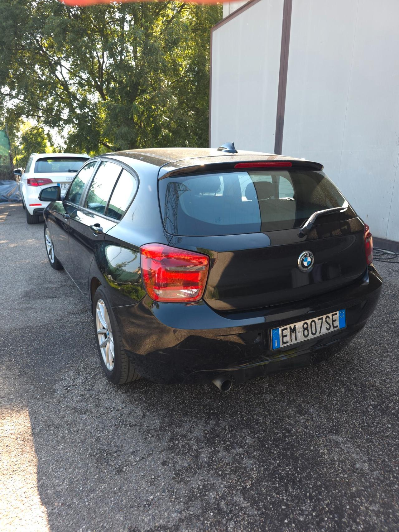 Bmw 116 116d 5p. Efficient Dynamics Sport