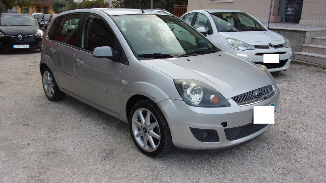 Ford Fiesta 1.4 TDCi 5p. Titanium