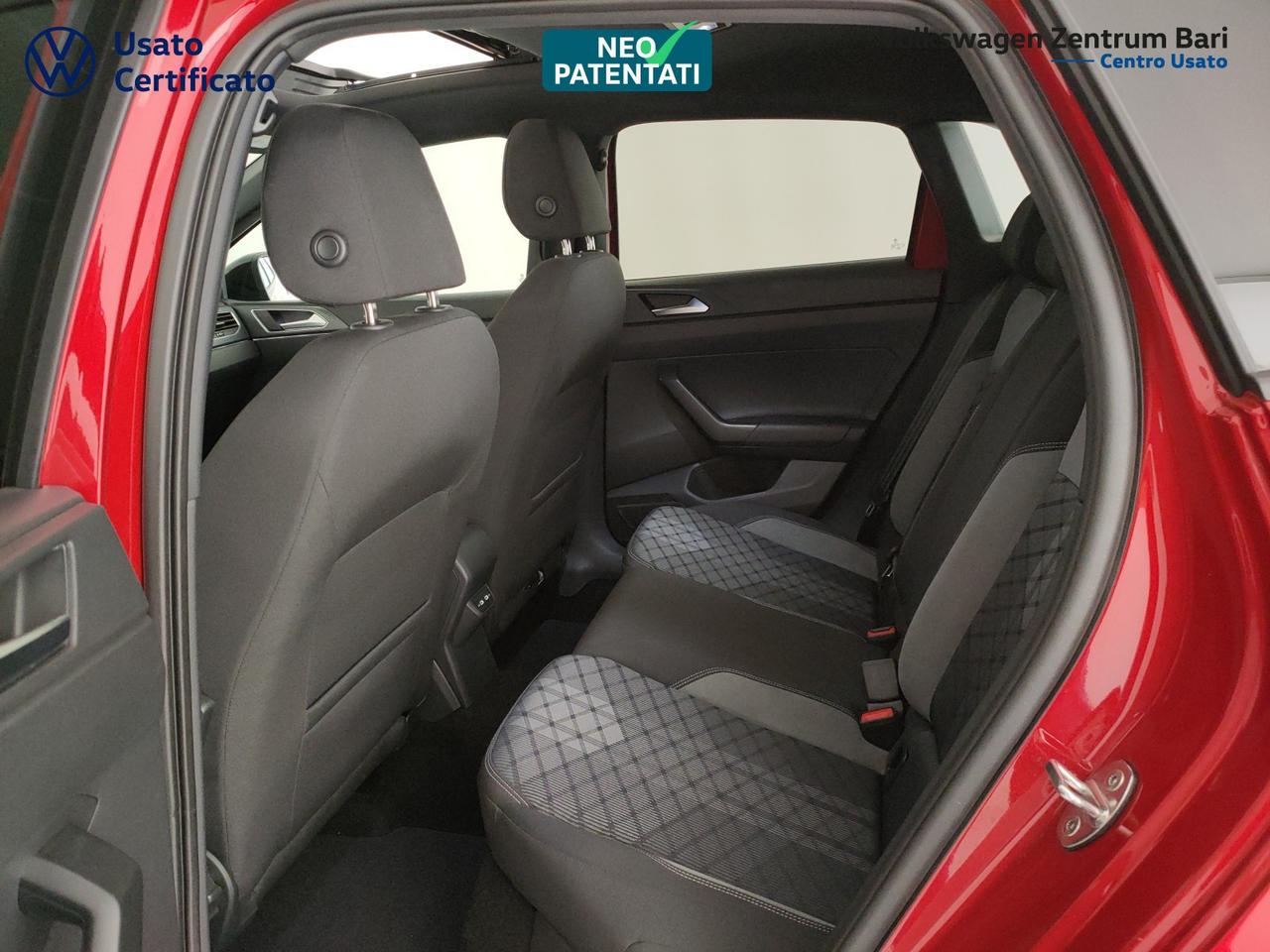 Volkswagen Taigo 1.0 tsi r-line 110cv dsg