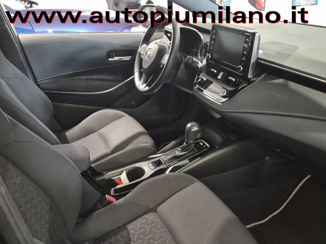 TOYOTA Corolla Touring Sports 1.8 Hybrid Business Tech
