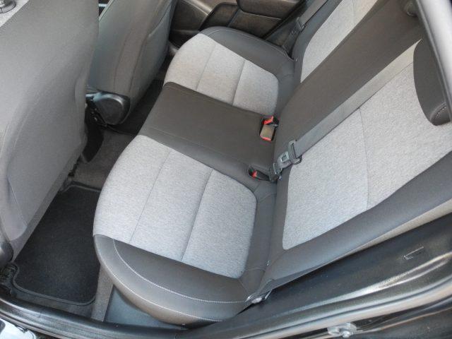 KIA Stonic 1.6 CRDi 110cv Urban -BiColor-Ok NEOPAT.- EURO 6/B