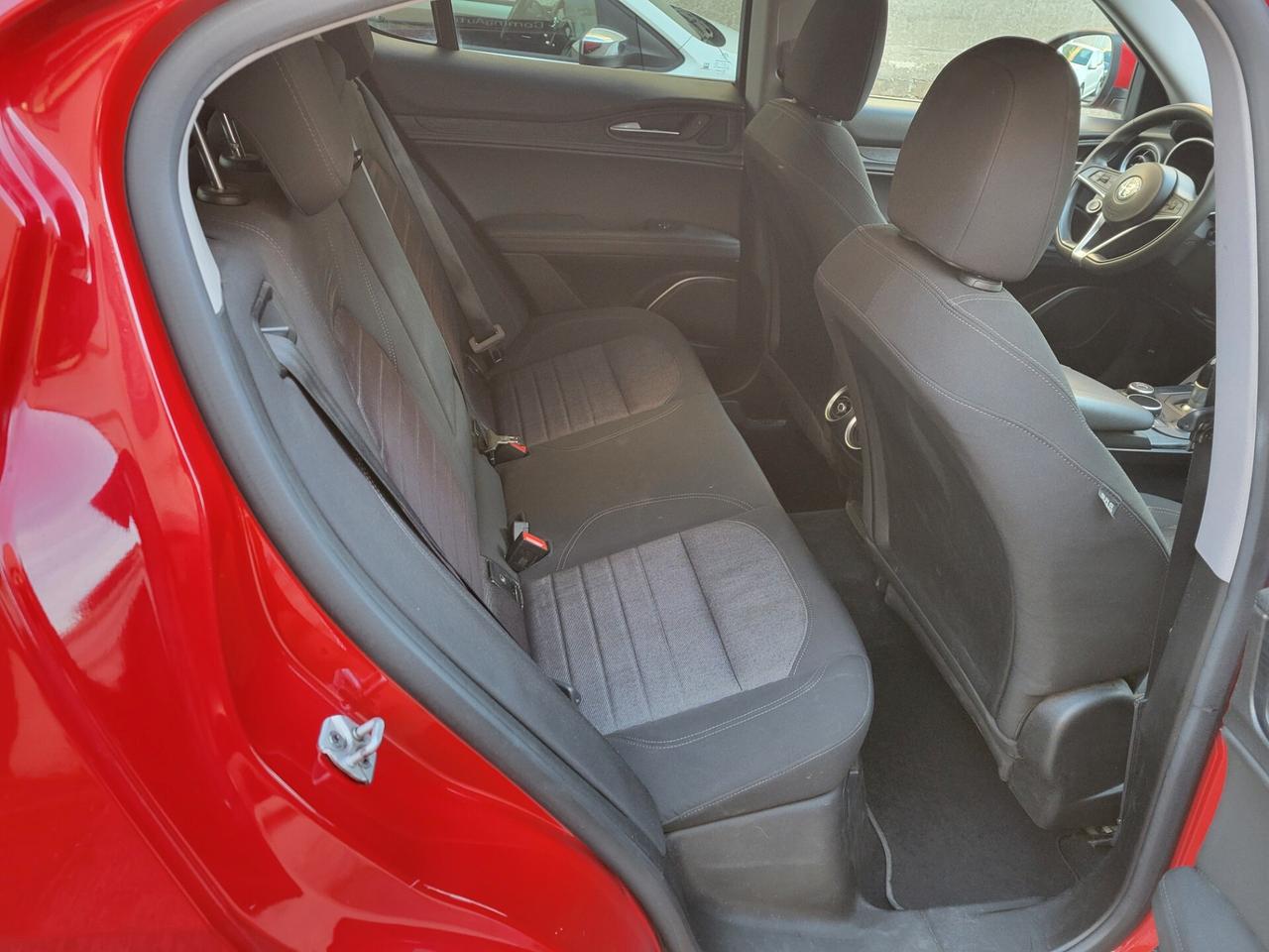 Alfa Romeo Stelvio 2.2 Turbodiesel 160 CV AT8 RWD Business PREZZO REALE