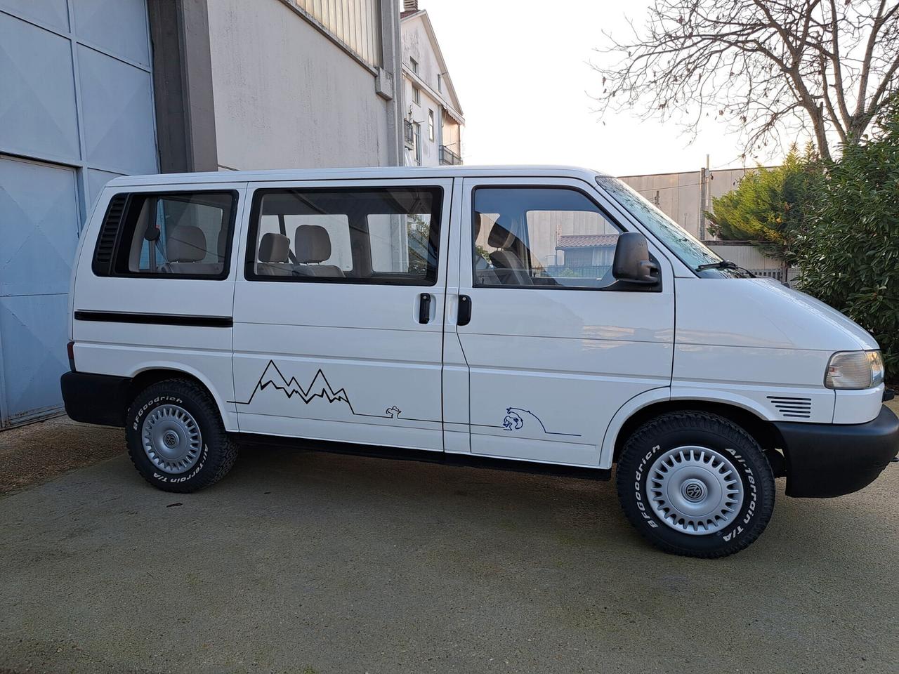 Volkswagen T4 caravelle SYNCRO 4X4