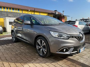 Renault Grand Scenic dCi 8V 110 CV EDC Energy Bose