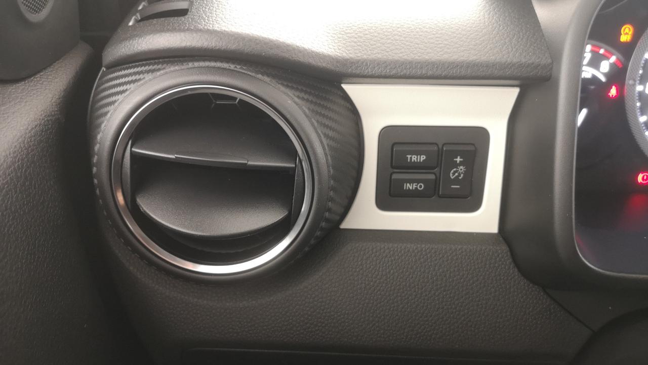 SUZUKI Ignis 1.2h Top 2wd