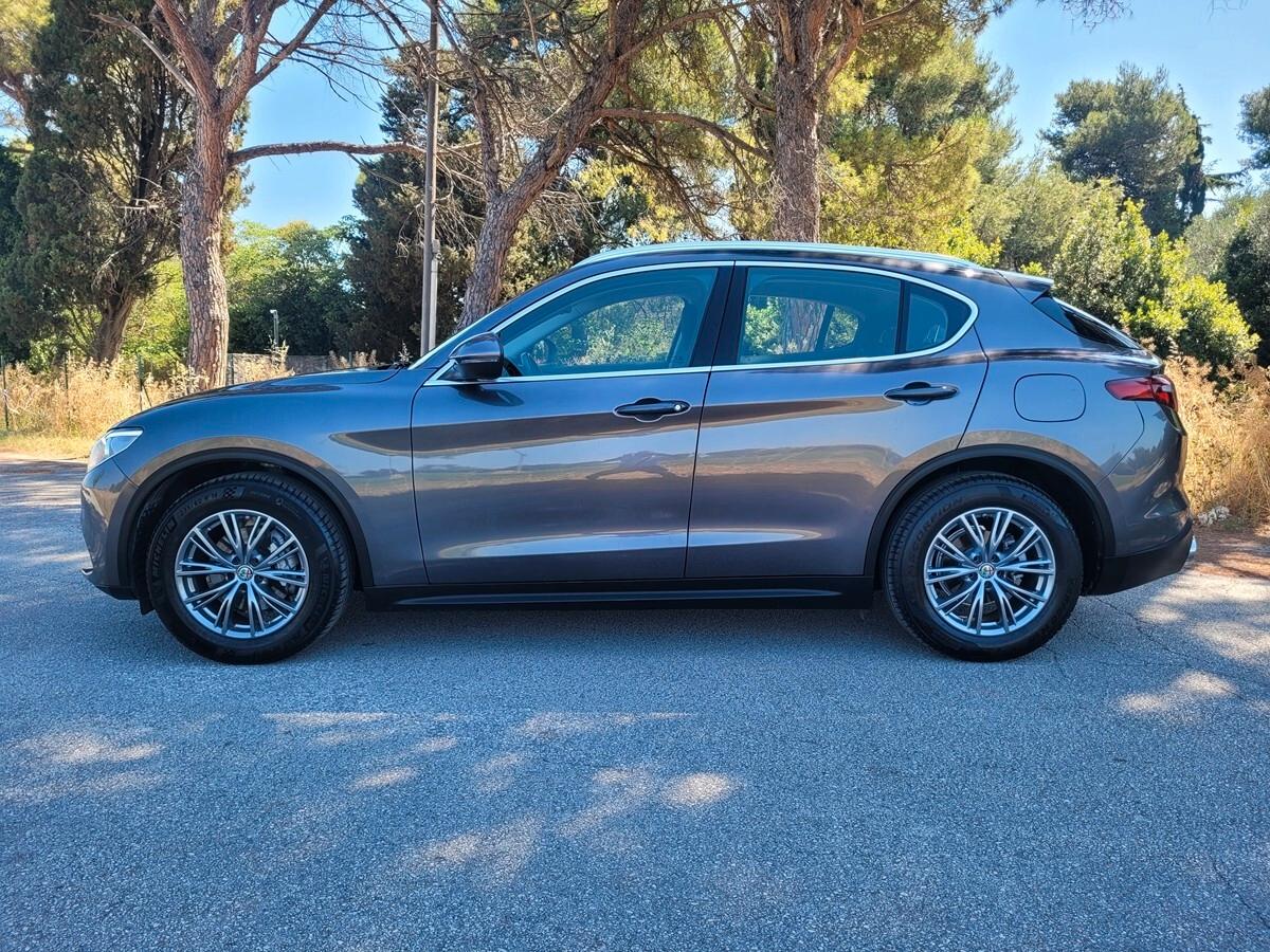 Alfa Romeo Stelvio 2.2 Turbodiesel 190 CV AT8 Q4 Business