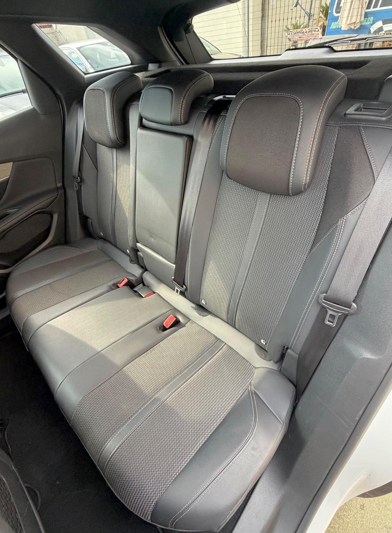 Peugeot 3008 1.5 Diesel Gt-Line Aut. 130 Cv