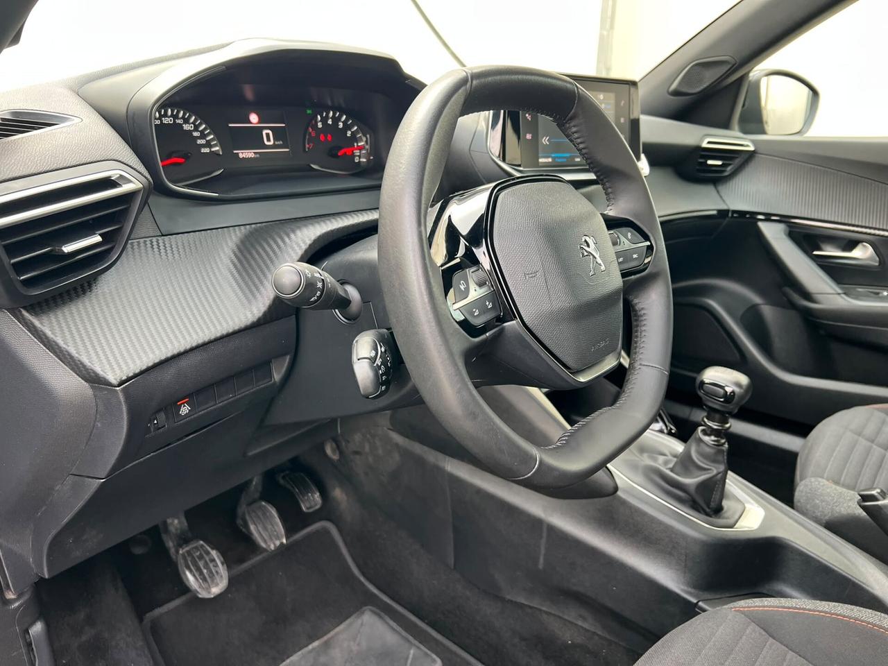 PEUGEOT 2008 1.2 PURETECH 100 CV 2023!!! PROMO!!!