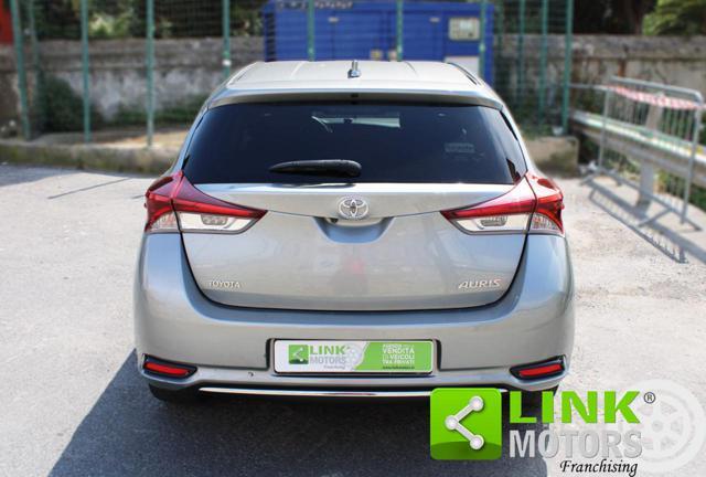 TOYOTA Auris 1.4 D-4D Active