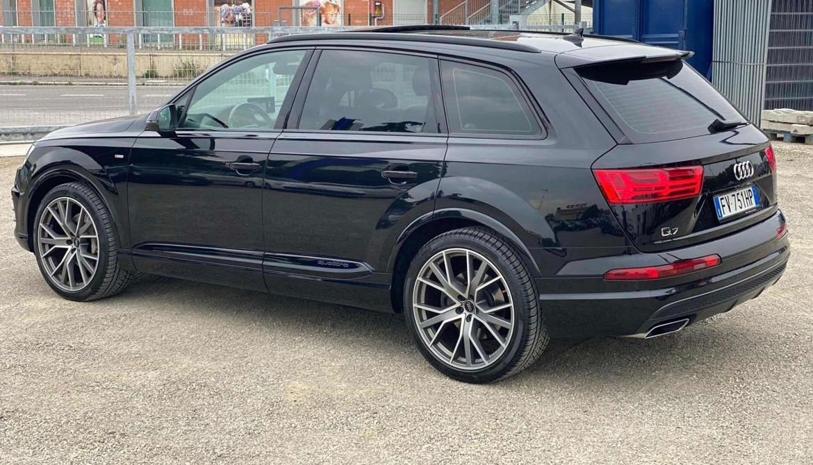 Audi Q7 50 TDI quattro tiptronic