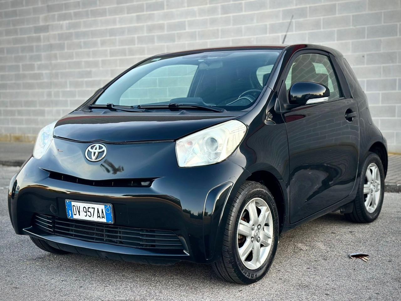 Toyota iQ 1.0 Sol