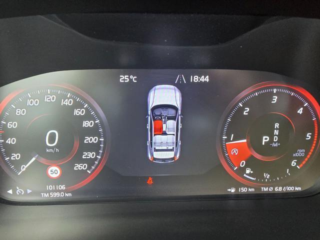 VOLVO XC40 D4 AWD Geartronic Inscription