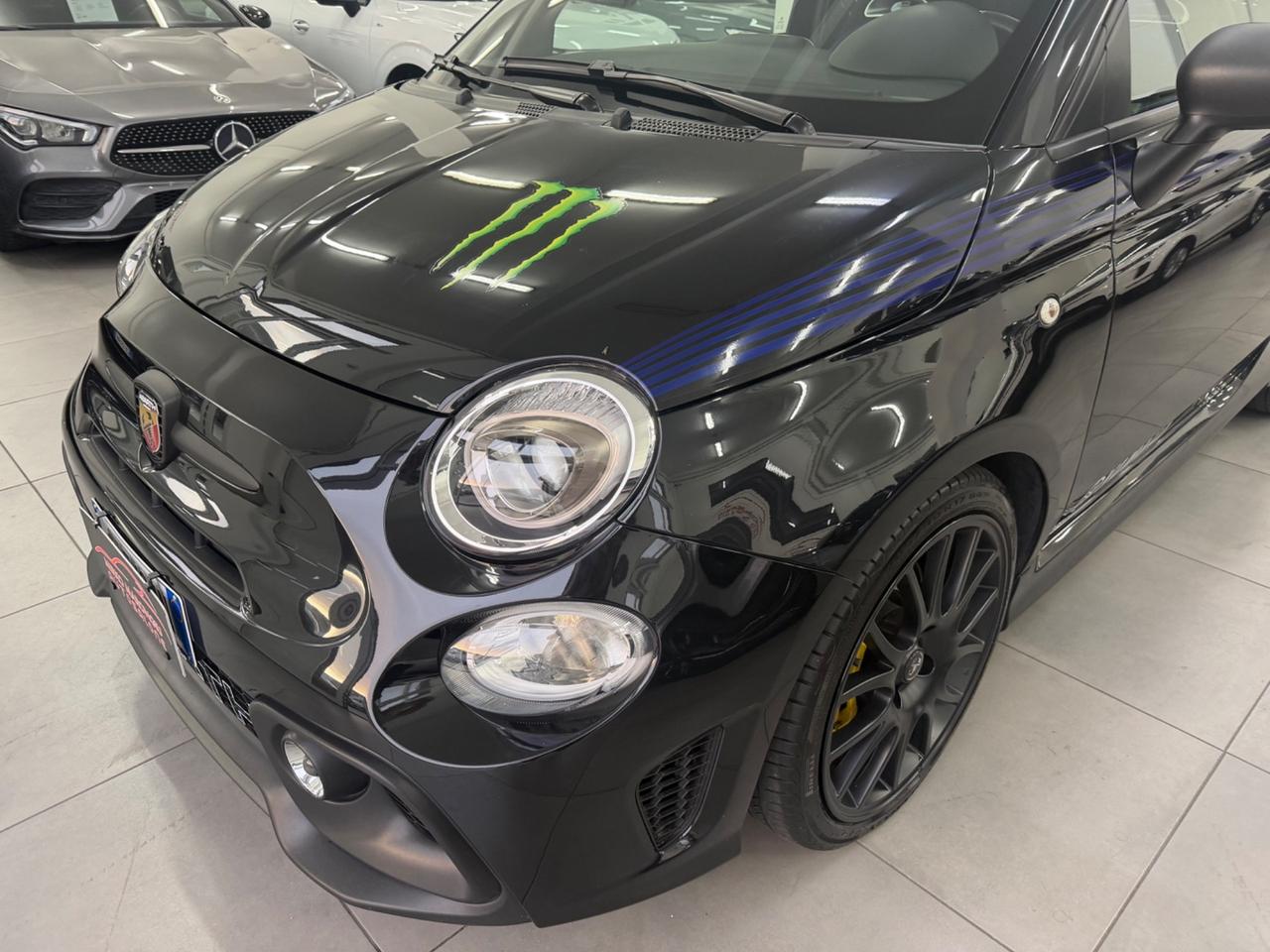 500 Abarth 595 165 CV Monster Energy Yamaha
