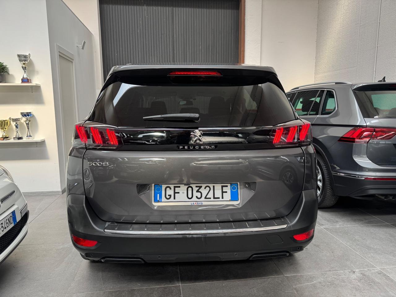 Peugeot 5008 BlueHDi 180 S&S EAT8 Allure Pack