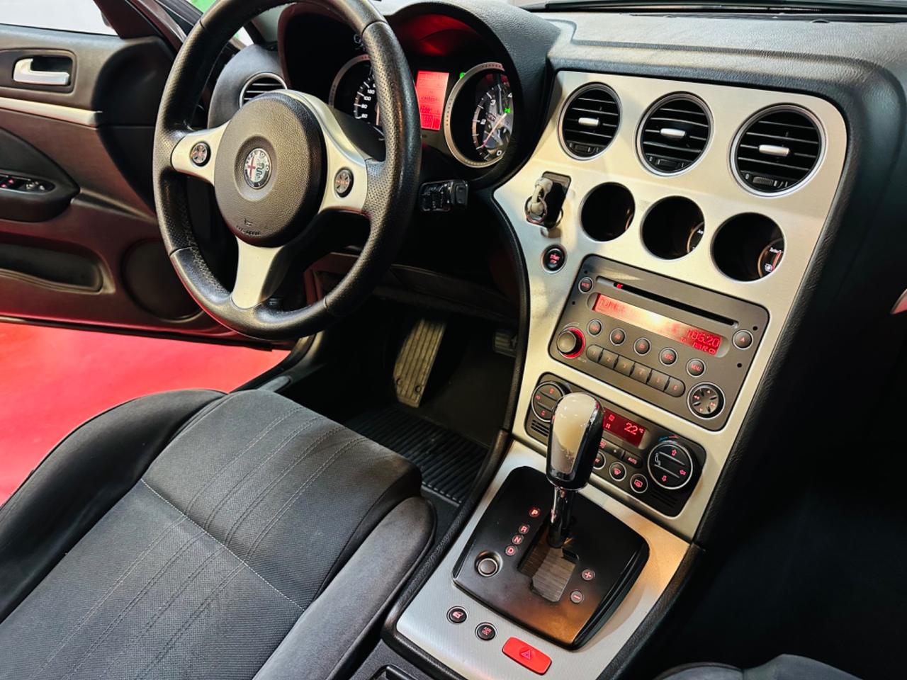 Alfa Romeo 159 1.9 JTDm 150CV Distinctive Q-Tronic