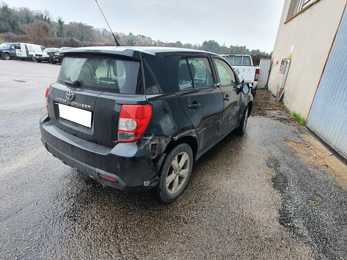 Toyota Urban Cruiser 1.4 D-4D 4WD Sol