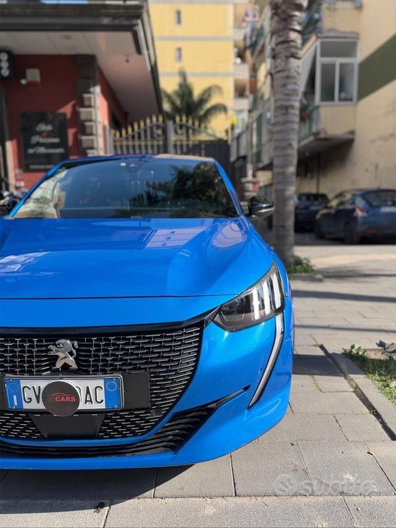 Peugeot 208 GT Line Automatica 1.2 101 Cv