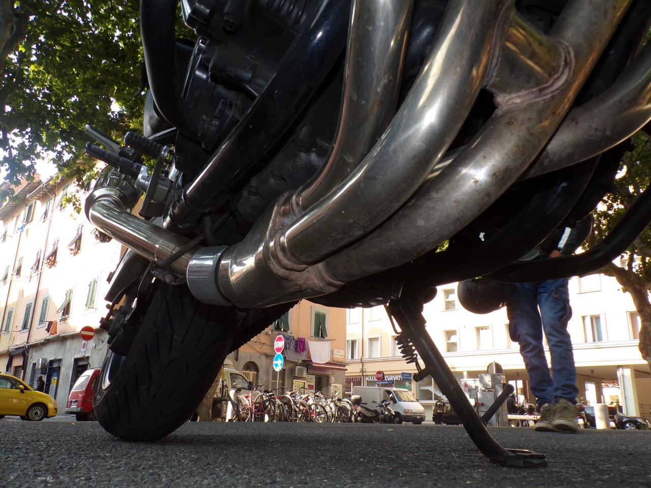 SUZUKI GSX 750 Inazuma - Cafè Racer - UNICA NEL SUO GENERE!