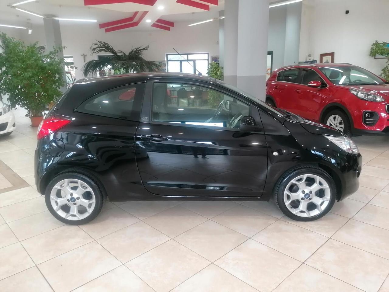 Ford Ka 1.2 8V 69 CV Black&White Edition(NEOPATENTATI)