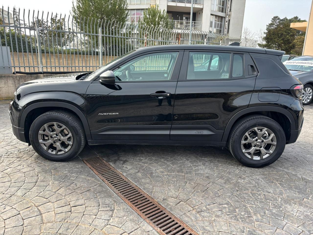 Jeep Avenger 1.2 Turbo 100 CV MHEV Longitude