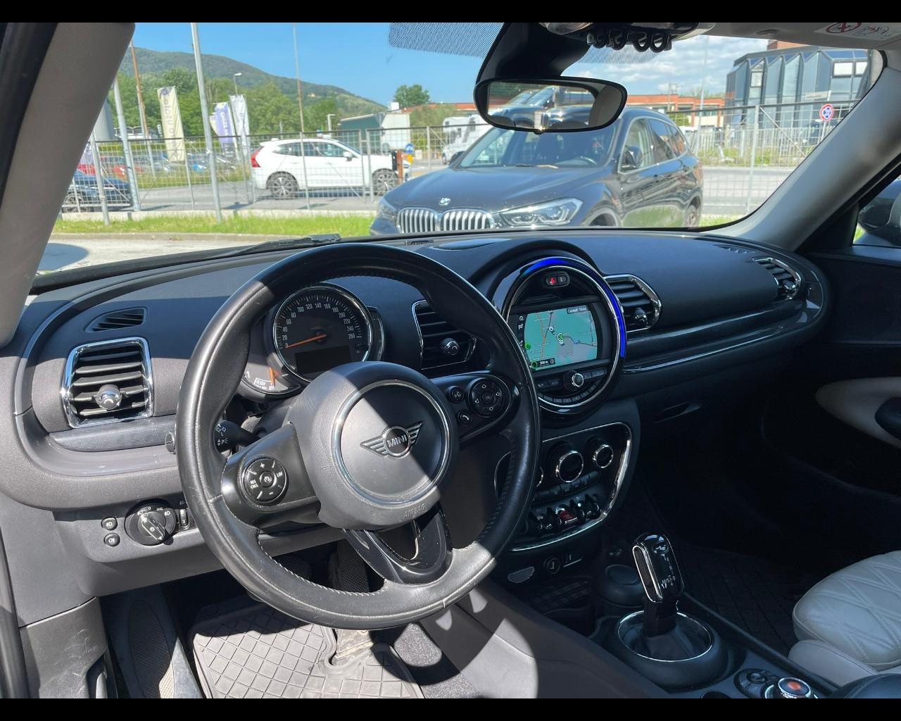 MINI Mini Clubman (F54) - Mini 2.0 Cooper D Mayfair Edition Clubman