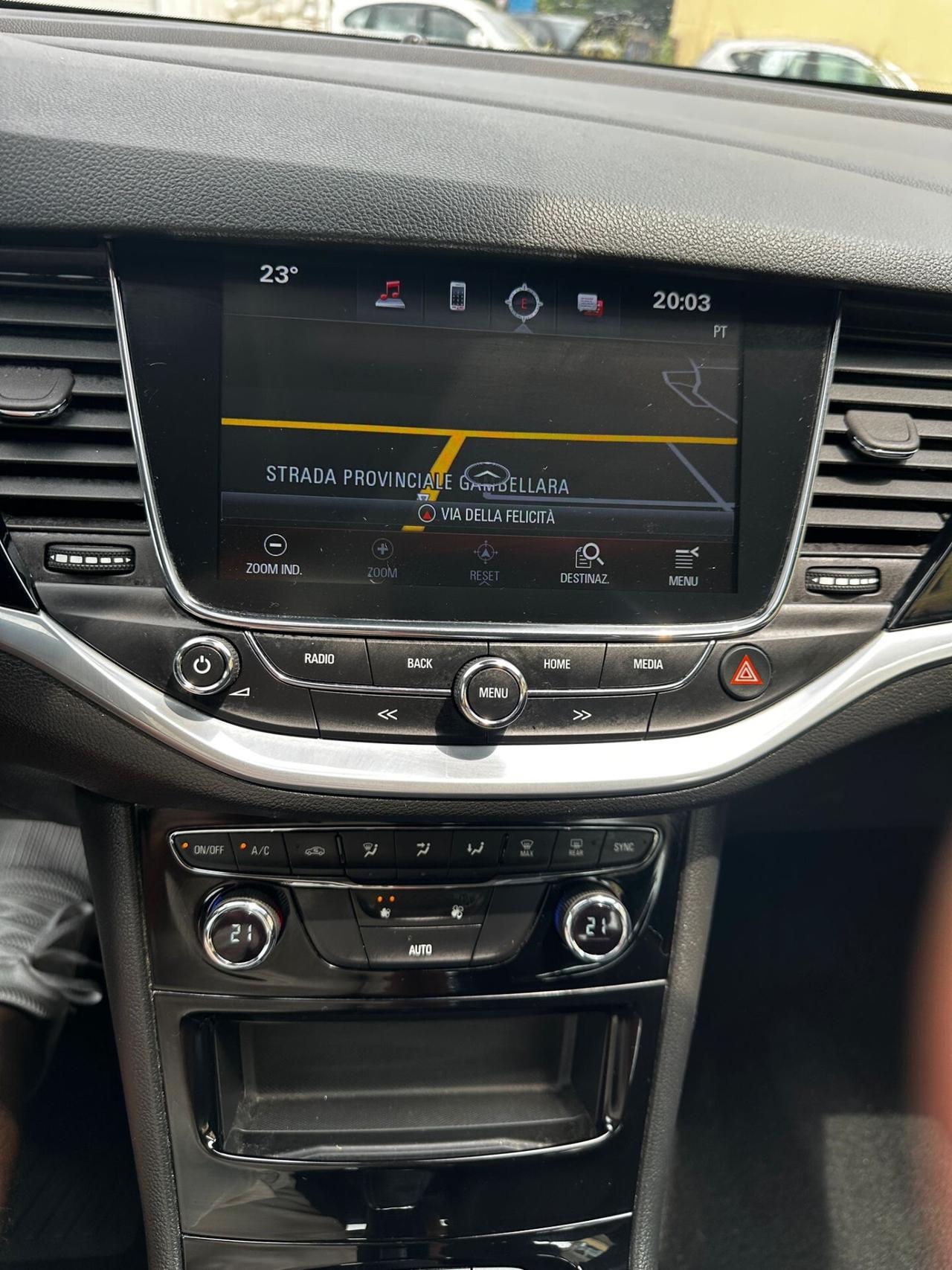 Opel Astra 1.4 Turbo 110CV EcoM Sports Tourer Innovation