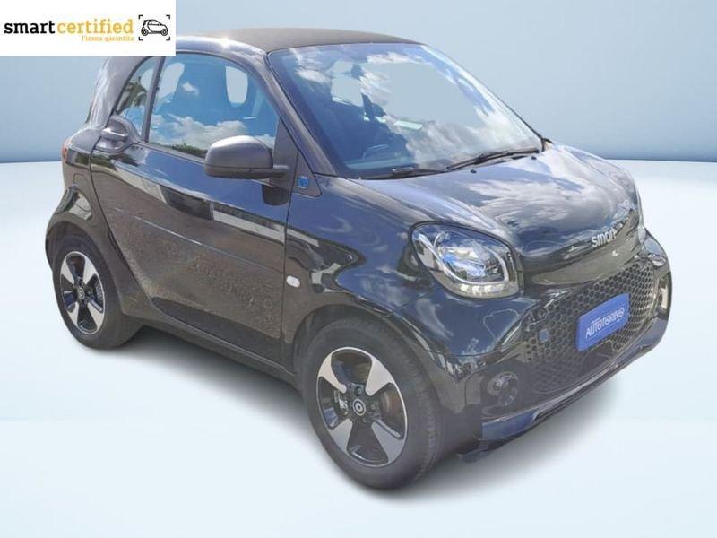 smart fortwo EQ PASSION 4,6KW