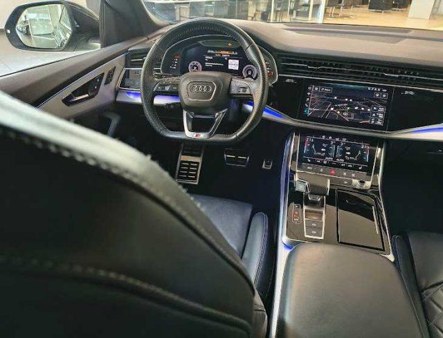 AUDI Q8 45 TDI quattro tiptronic Sport