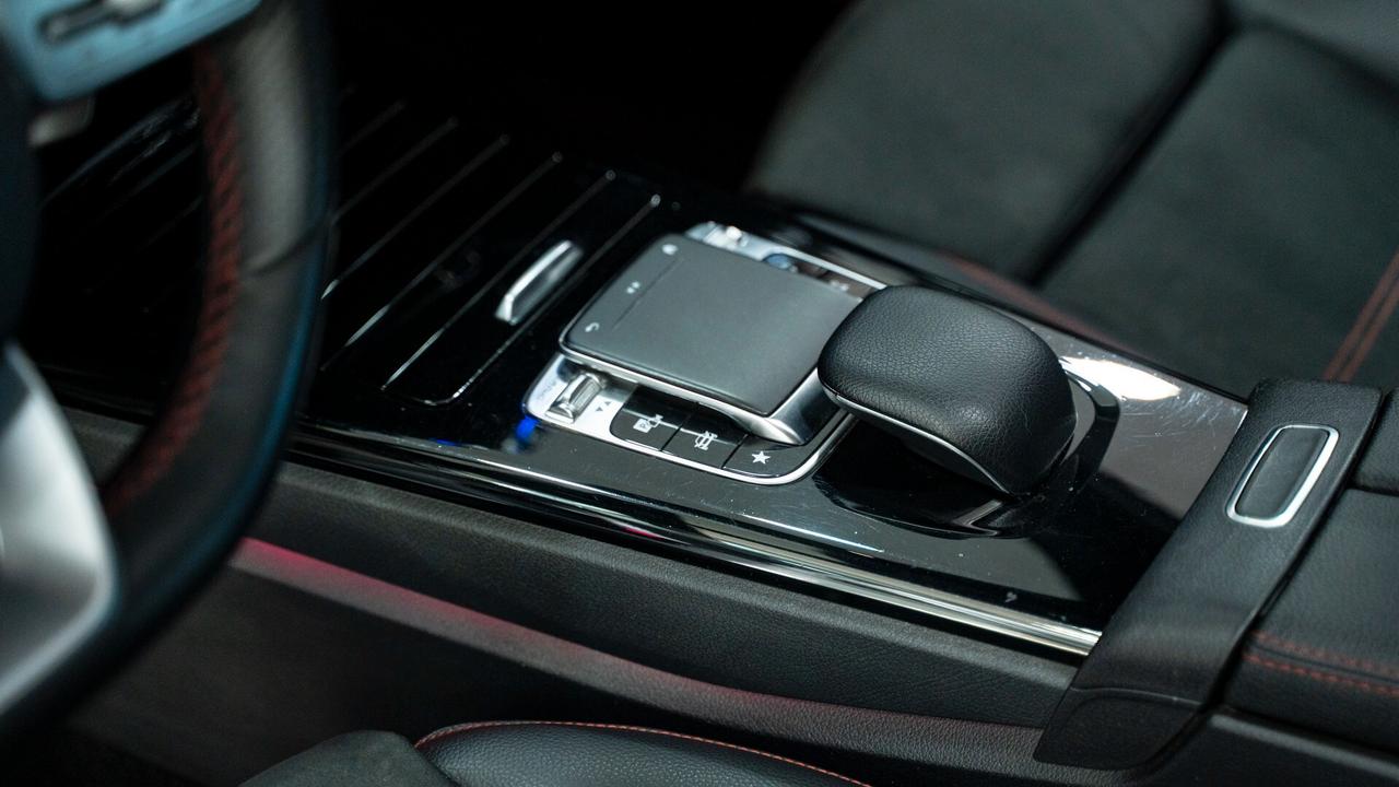 Mercedes-benz A 180 D PREMIUM PLUS AMG TETTO PACK LUCI XENO NAVI FULL