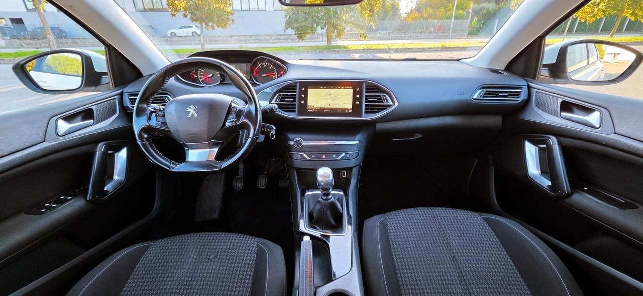 Peugeot 308 BlueHDi 120 S&S SW Business