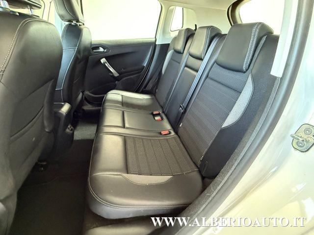 PEUGEOT 2008 1° serie 1.6 e-HDi 92 CV Stop&Start Allure