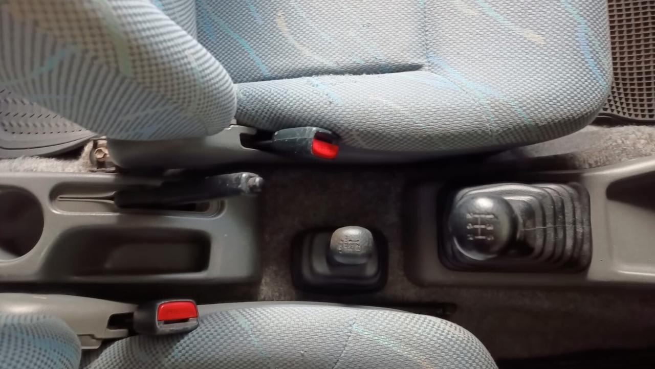 Suzuki Jimny 1.3i 16V cat 4WD JLX Tetto+Gancio