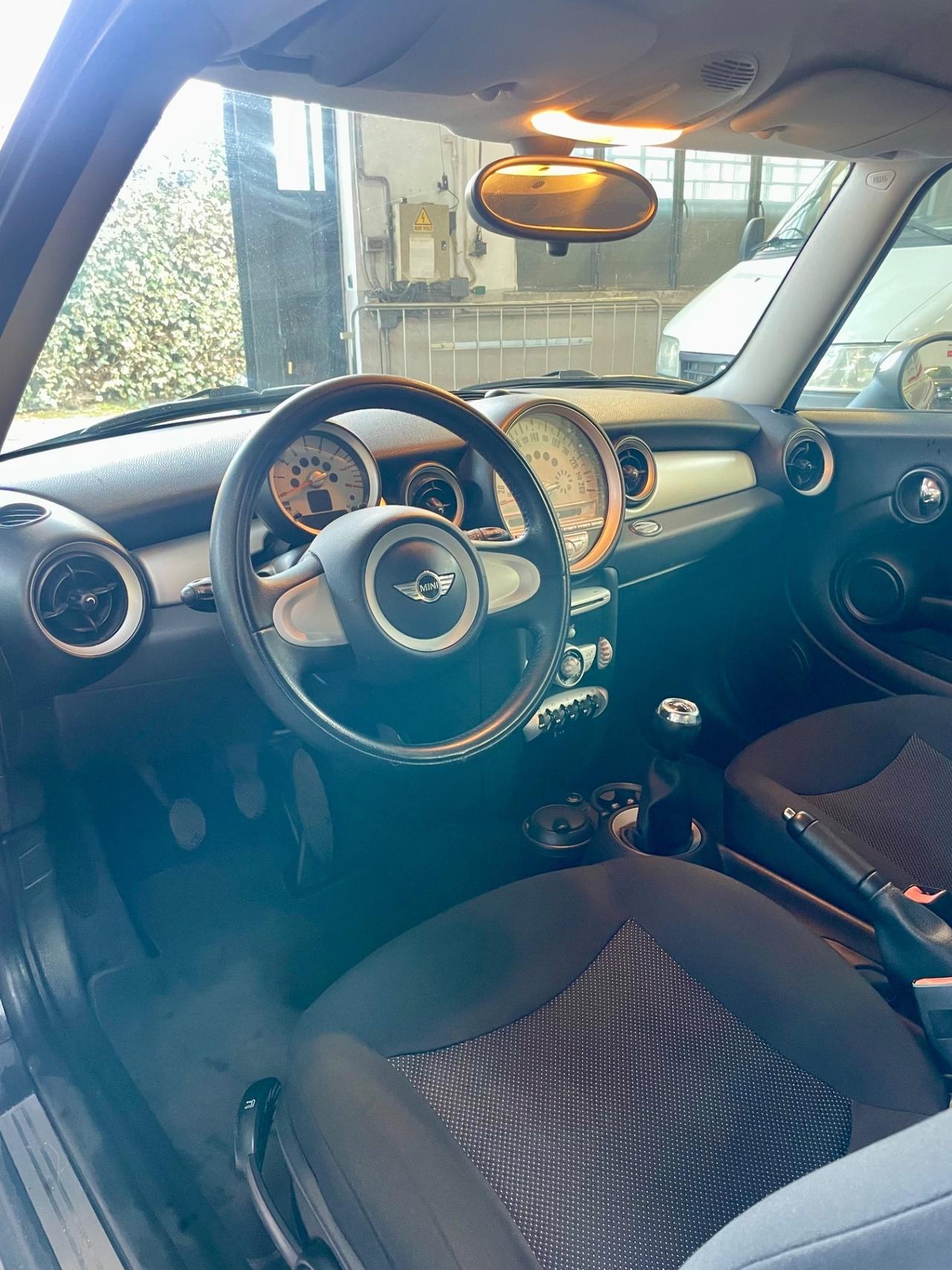 Mini 1.4 16V One ideale per neopatentati