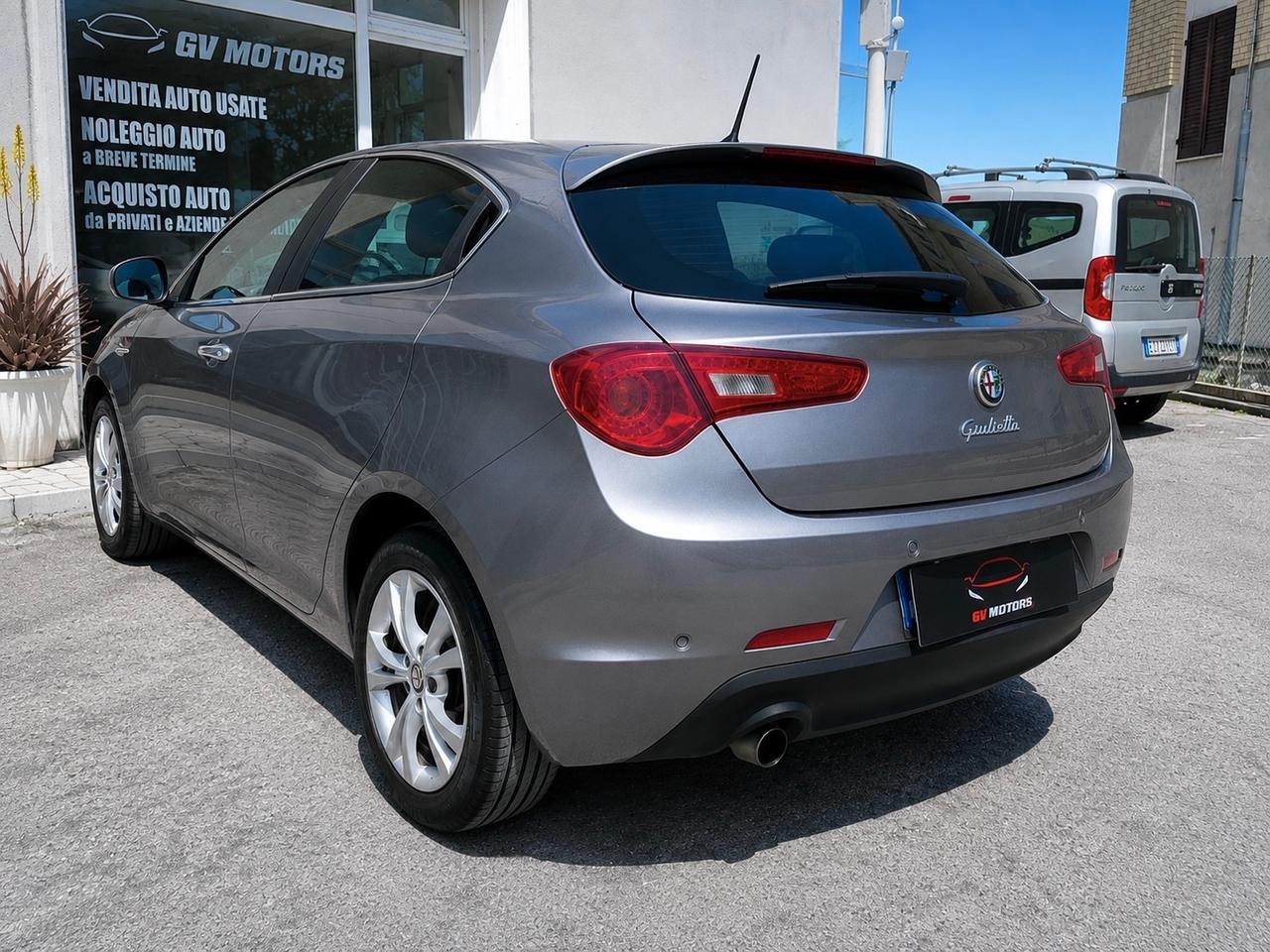 Alfa Romeo Giulietta 1.6 JTDm-2 105 CV Distinctive