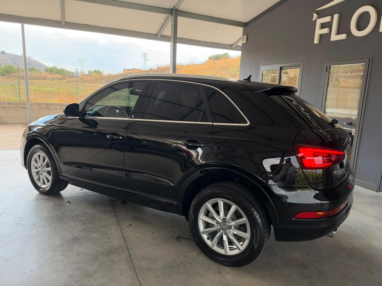 AUDI Q3 2.0TDI S-TRONIC 150CV 2017