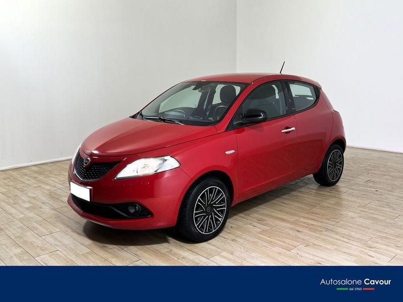 Lancia Ypsilon Ypsilon 1.0 FireFly 5 porte S&S Hybrid Ecochic Silver