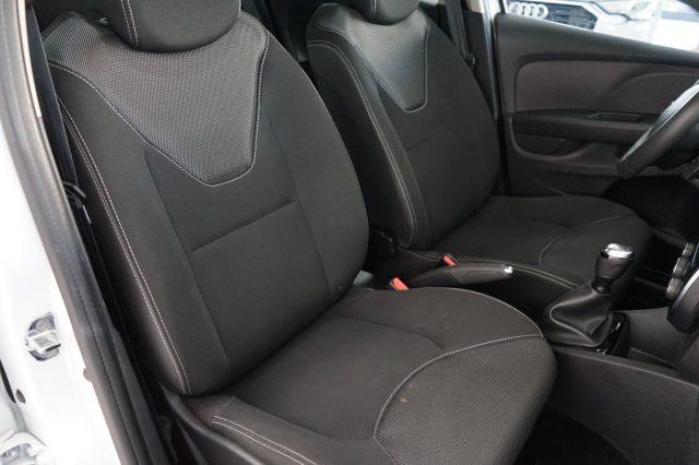 RENAULT Clio TCe 12V 90 CV GPL 5 porte Moschino Life