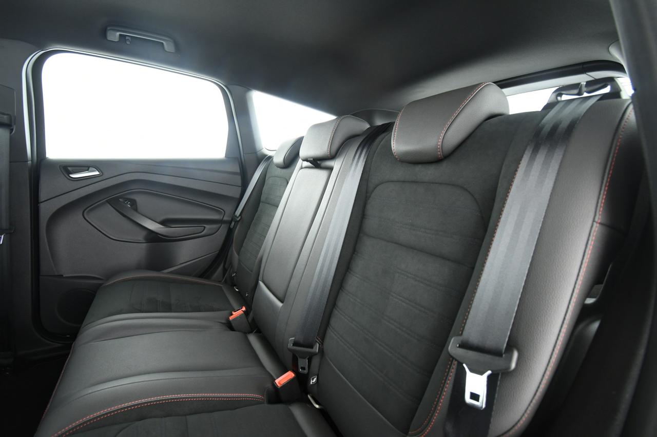 FORD Kuga 1.5 ecoboost ST-Line s&s 2wd 120cv NEOPATENTATI+ALCANTARA