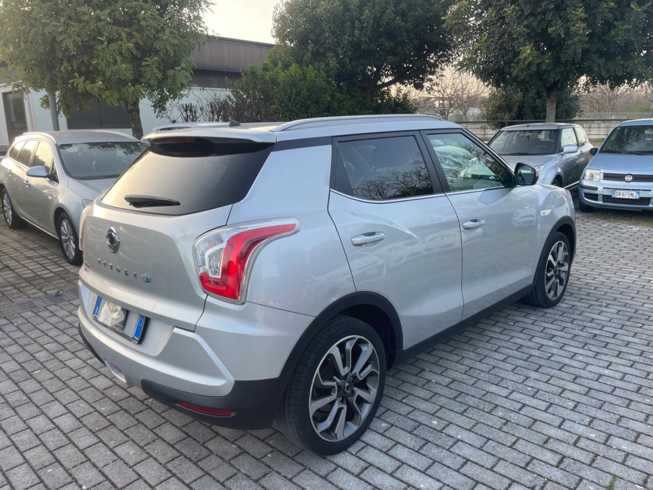 Ssangyong Seleziona Ssang yong tivoli 1.6 d 115 cv BE
