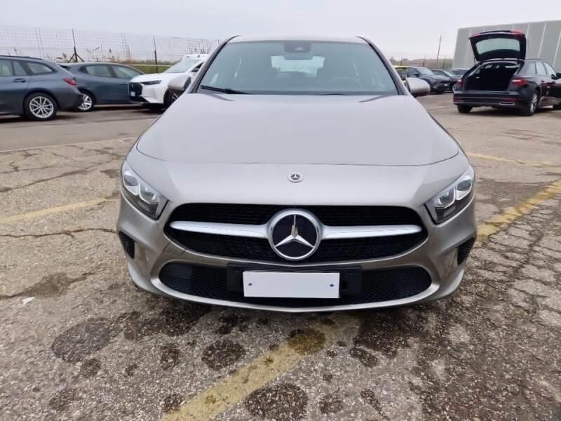 Mercedes-benz A 180 d Automatic Business Extra 2020