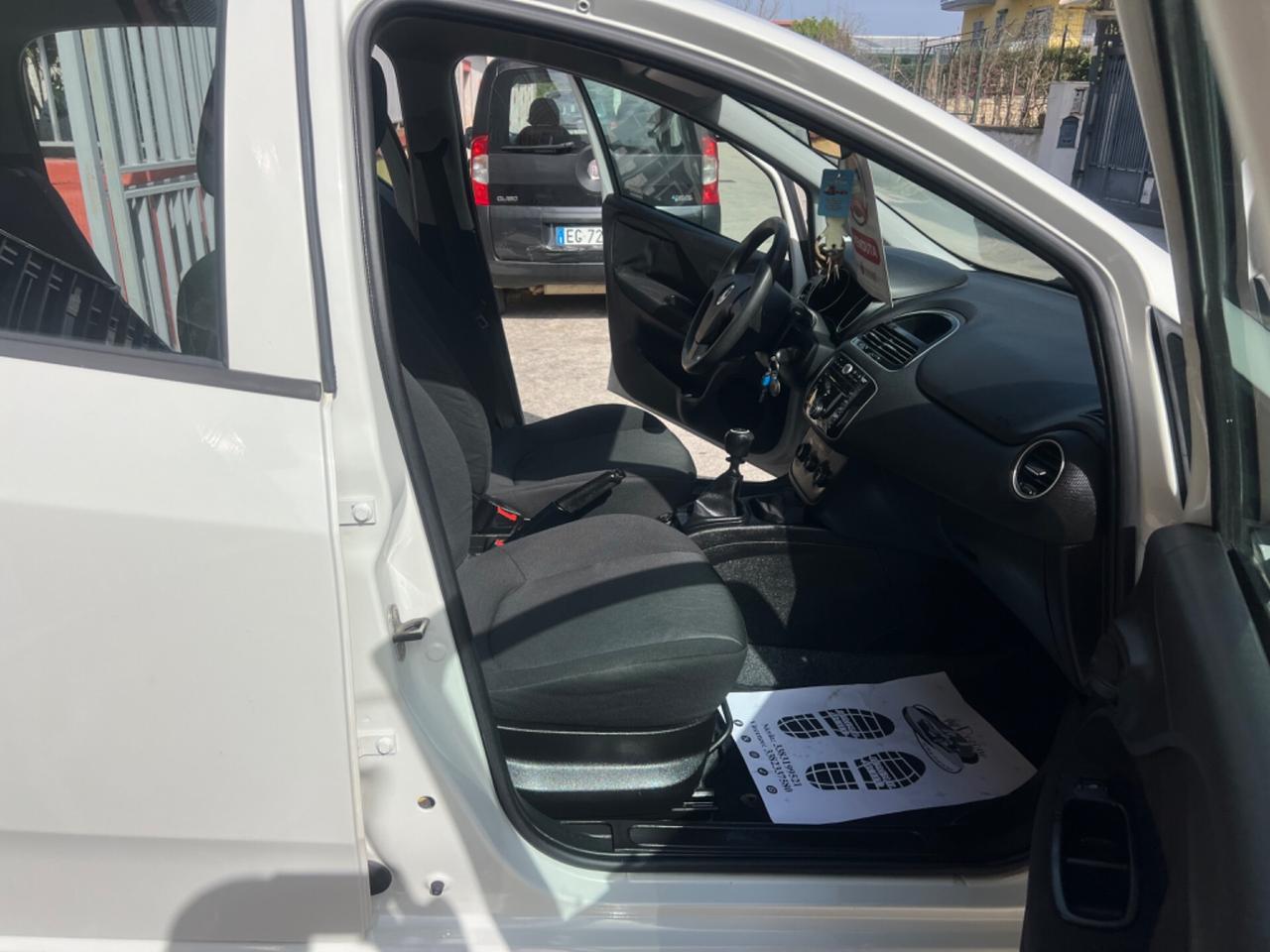 Fiat Punto 1.4 8V 5 porte Easypower Street