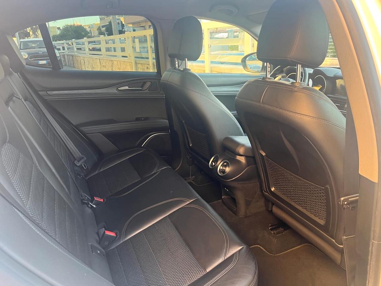 Alfa Romeo Stelvio 2.2 Turbodiesel 210 CV AT8 Q4 Executive
