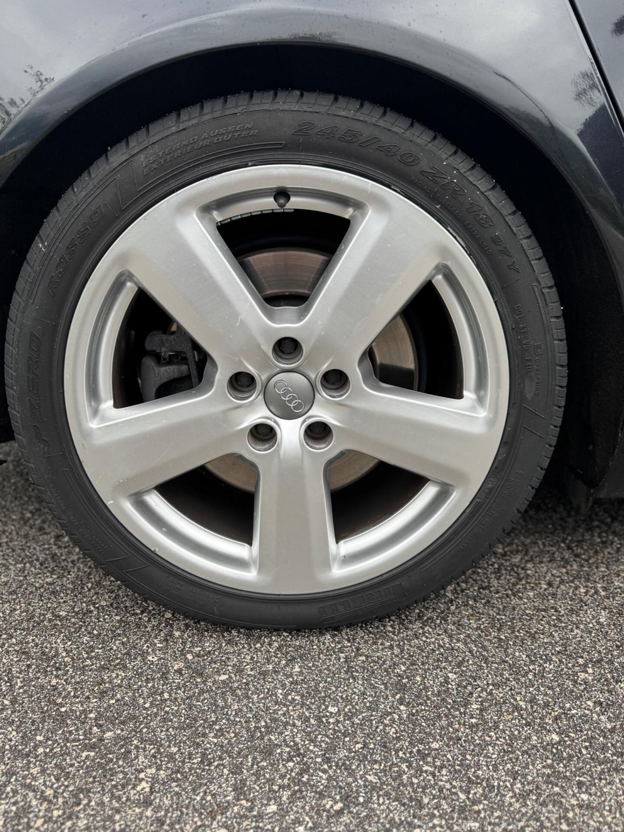 AUDI A6 3.0 TDI S-Line TOTAL BLACK GANCIO DI TRAINO