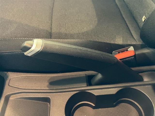 RENAULT Clio 1.6 E-Tech hybrid Zen 140cv auto my21